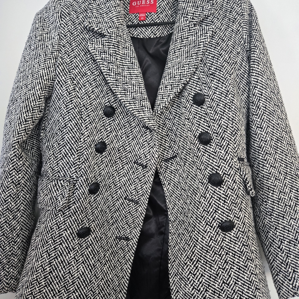 GUESS Women's Black and White Herringbone Coat